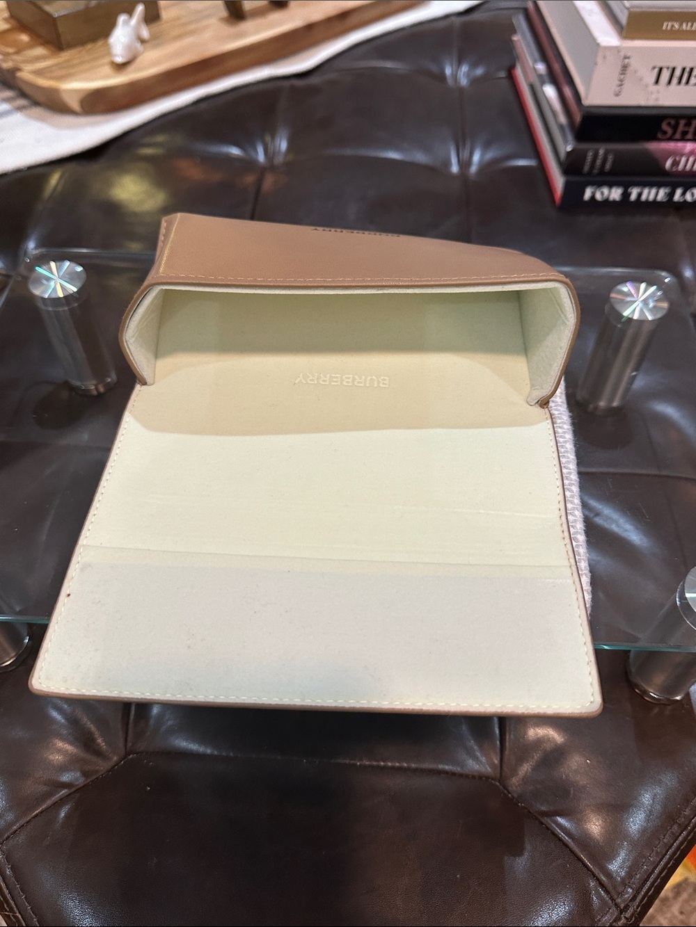 BURBERRY LONDON ENGLAND Leather Eyewear Case w/Soft Interior Lining, VGUC - Picture 8 of 9